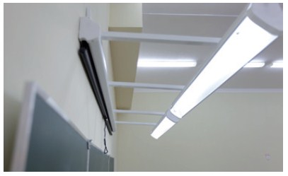 Светильник отдельно устанавливаемый на штырях с количеством ламп в светильнике до 4 фото